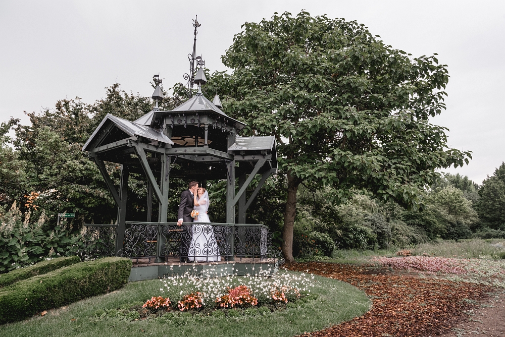 Eine Hochzeit im Schulgarten Kagran