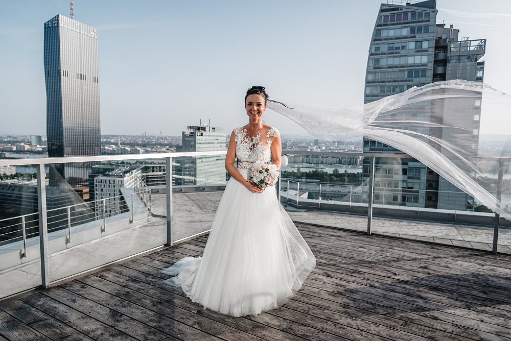 Eine Hochzeit in Groß-Enzersdorf und Wolke 21